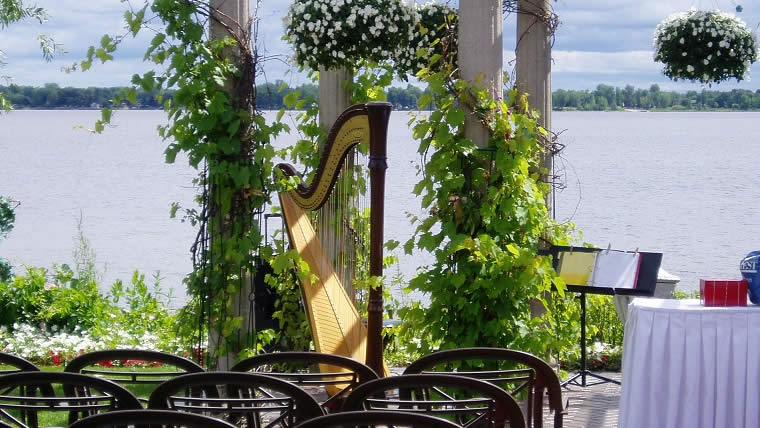 Harpe lors d'un mariage à l'extérieur